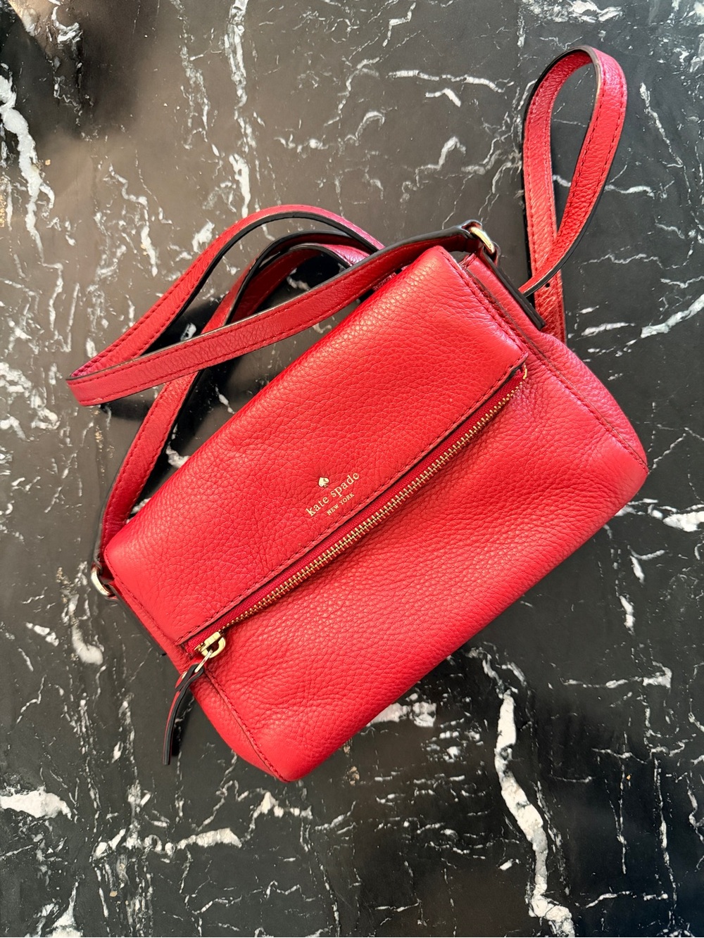 Kate Spade red pebbled crossbody bag